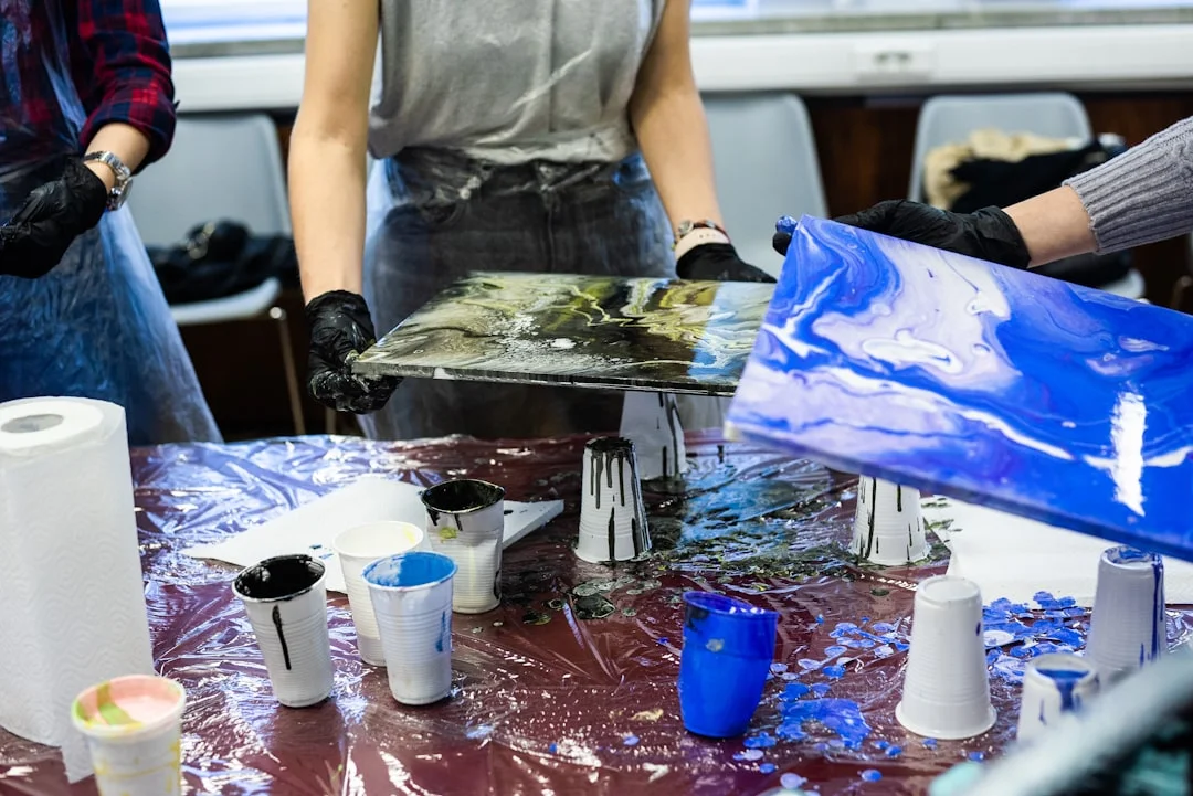 Affordable Resin Art Kits for Workshop Organizers | KitsNest