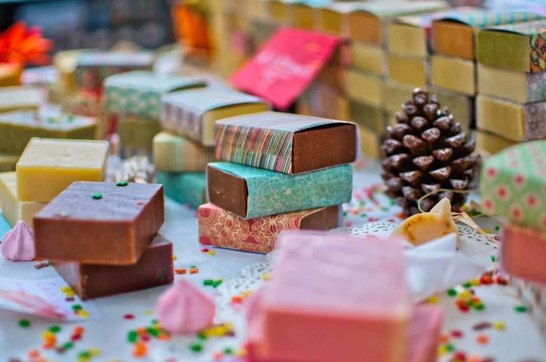 Soap Making Kit Price Comparison: Wholesale vs Retail Buying Guide